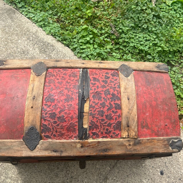 Antique Child’s Red ‘Dome’ Trunk For Sale In Chicago - Image 6 of 9