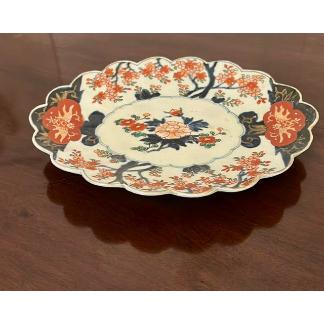 Ceramic Antique Japanese Imari Scalloped Dish, 1900 For Sale - Image 7 of 7