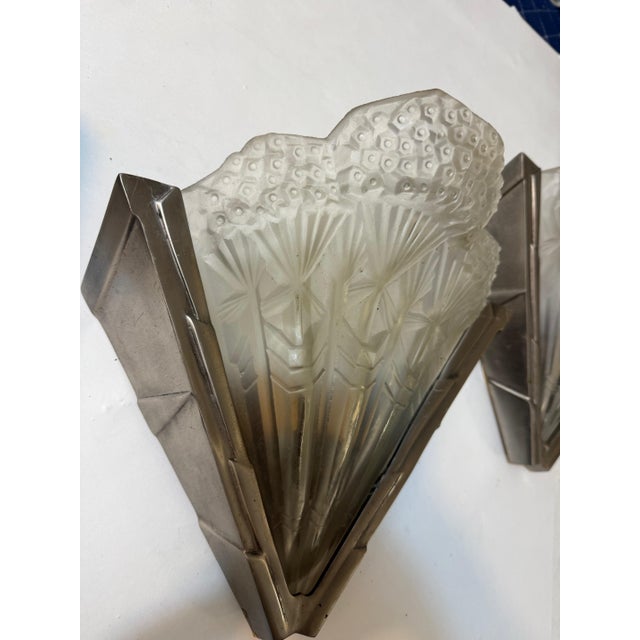 1920s 1920s Pair of Frnech Art Deco Sconces Signed Noverdy For Sale - Image 5 of 14