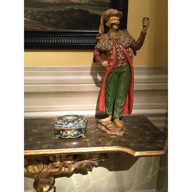 Venezian Polychrome Lacquered and Wooden Engraved Sculpture, 1750 For Sale - Image 17 of 18