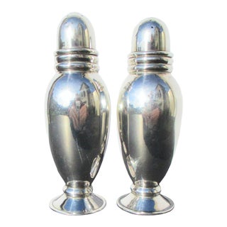 Circa 1940s Sterling Silver Shakers- a Pair For Sale