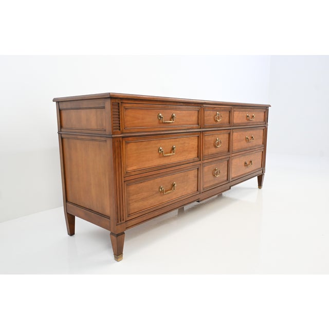 Neoclassical Kindel Furniture Neoclassical Louis XVI Style Cherry Nine-Drawer Dresser For Sale - Image 3 of 17