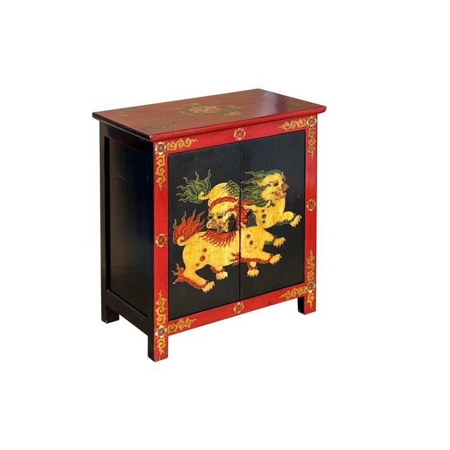Asian Tibetan Oriental Black Red Foo Dogs Lions End Table Nightstand For Sale - Image 3 of 10