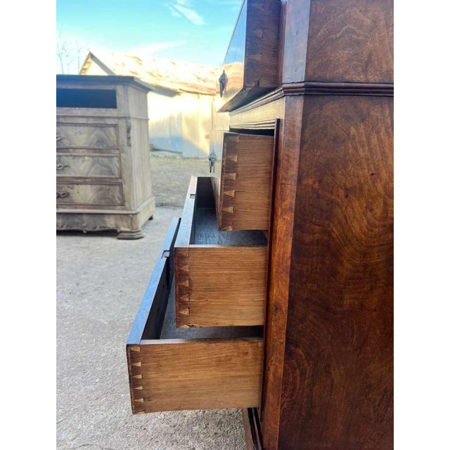 19th Century French Louis Philippe Burl Walnut Marble Top Chest of Drawer / Commodes For Sale - Image 12 of 12