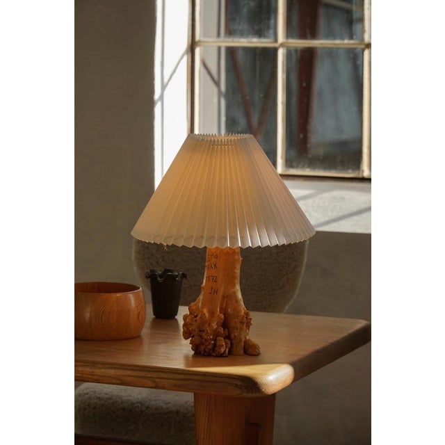 Scandinavian Modern Carved Wooden Table Lamp with Engraved Inscription, 1972 For Sale - Image 15 of 18