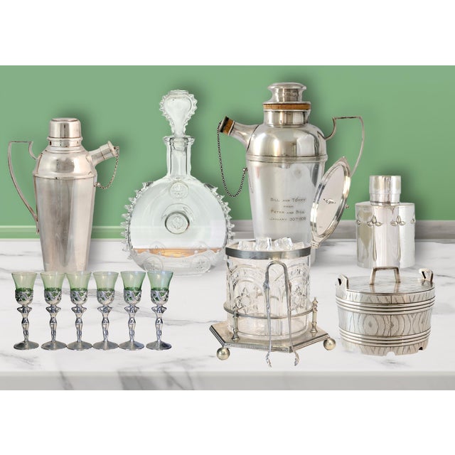 Early 20th Century Vintage Elkington Silverplate Cocktail Shaker For Sale - Image 5 of 5