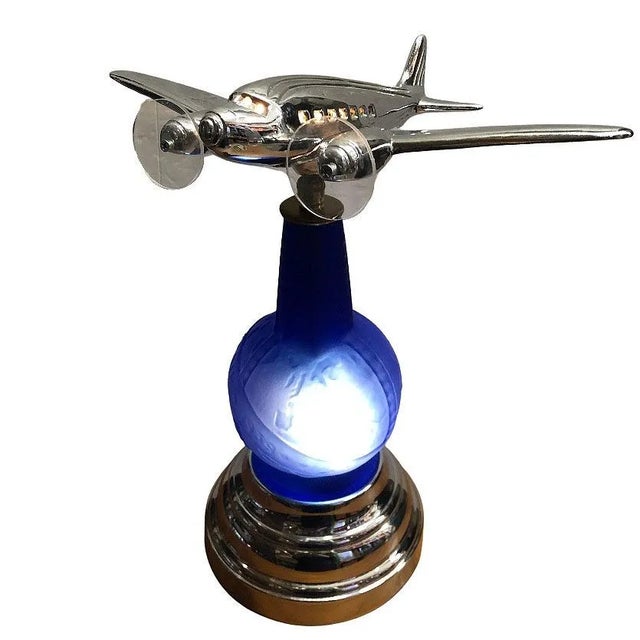 Reedition 1939 World's Fair Airplane Art Deco Lamp based on the DC-3 passenger plane and the 1939 New York World's Fair...