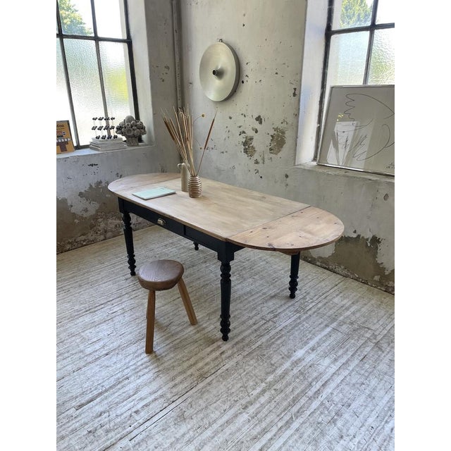 Oval Pine Farm Table with Extensions, 1950s For Sale - Image 10 of 18