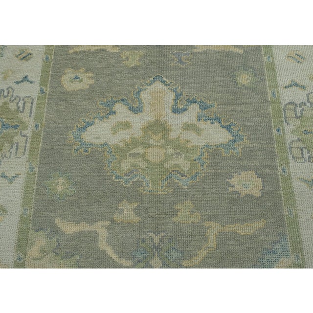 Turkish Oushak Rug 5'3" x 6'9" #17035 For Sale In Houston - Image 6 of 8