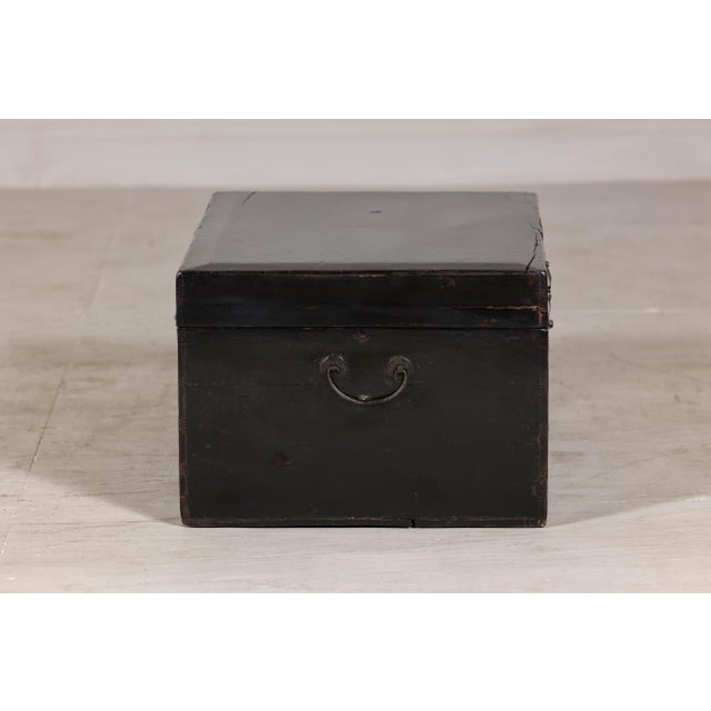 Early 20th Century Hand-Painted Black and Gold Lacquer Trunk with Court Scene, Late Qing Dynasty For Sale - Image 11 of 12