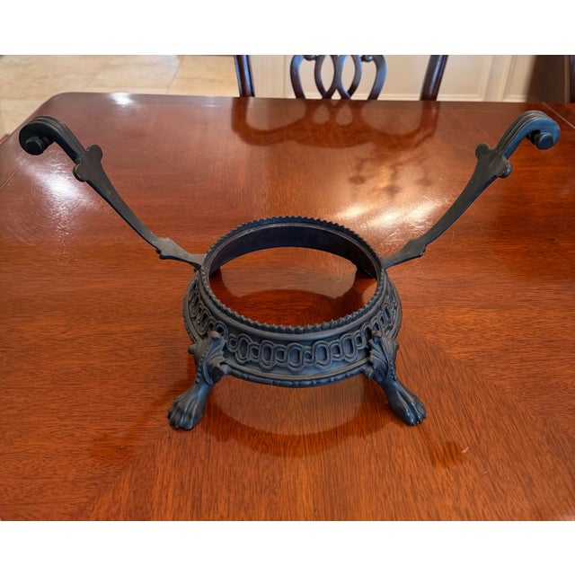 1990s Asian Porcelain Bowl With Bronze Trim and Stand For Sale - Image 4 of 5