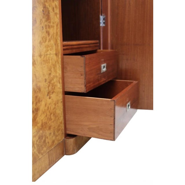 Wood English Art Deco Blonde Walnut Wardrobe, 1930 For Sale - Image 7 of 14