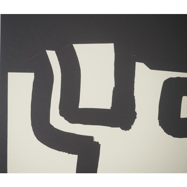 Eduardo Chillida, Abstraction en noir et blanc, Lithograph For Sale - Image 6 of 8