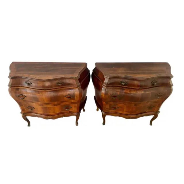 Italian Inlaid Walnut Bombé Commodes, Baroque Style, Mid-20th Century For Sale - Image 4 of 18