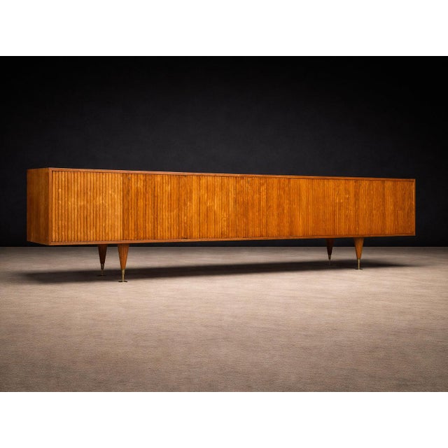 Reeded Credenza in Caviúna Wood by Giuseppe Scapinelli, Brazil, 1950s For Sale - Image 15 of 16