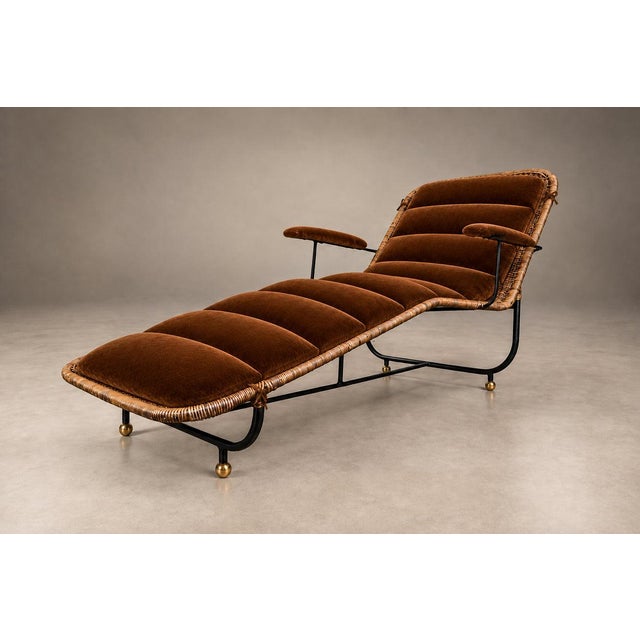 Brazilian Modern Sculptural Chaise in Wicker, Mohair, Steel and Brass, Att. Carlo Hauner, Brazil, 1950s For Sale In New York - Image 6 of 18