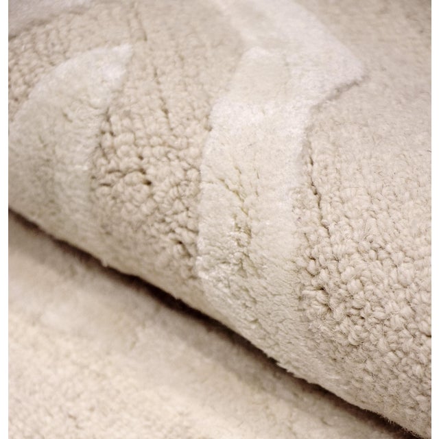 Edgy Hand-Tufted Cream Area Rug- 8' 0'' X 8' 0'' For Sale - Image 4 of 5