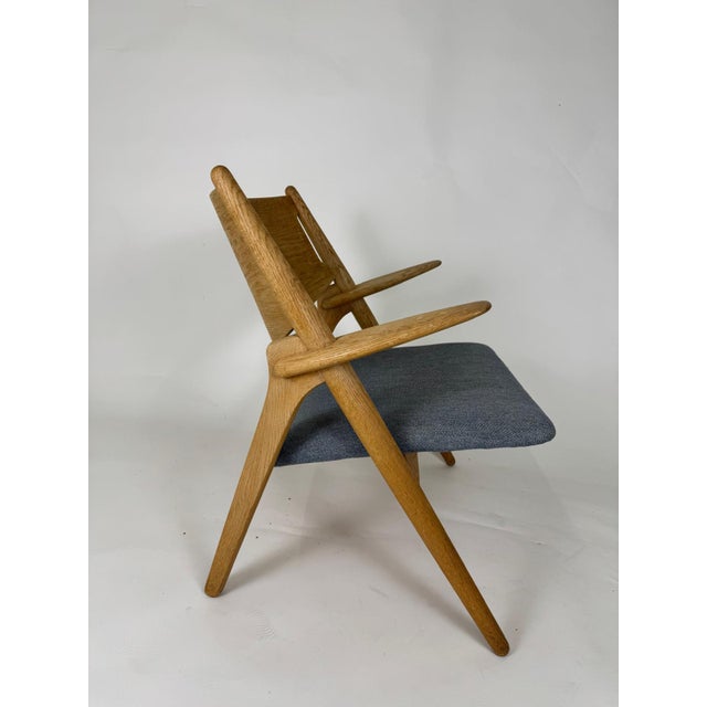 Mid-Century CH28 Lounge Chair by Hans J. Wegner for Carl Hansen & Søn For Sale - Image 10 of 18