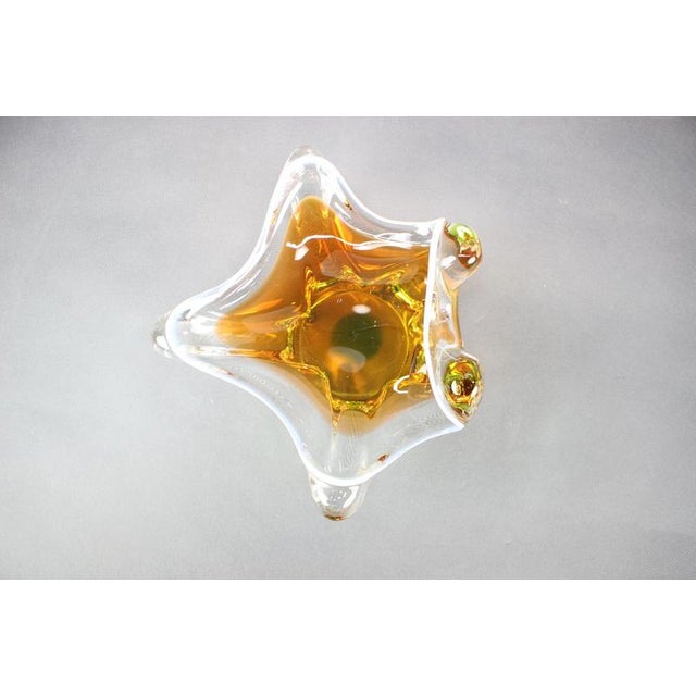 Green Mid-Century Czech Art Glass Bowl by Josef Hospodka, 1960s For Sale - Image 8 of 9