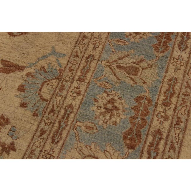 1990s Boho Chic Sun-Faded Beige/Lt. Blue Wool Rug -9'1 X 11'3 For Sale In New York - Image 6 of 8