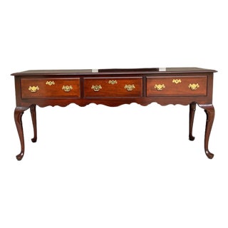 Vintage Kindel Mahogany Queen Anne 3-Drawer Sideboard W/Keys For Sale