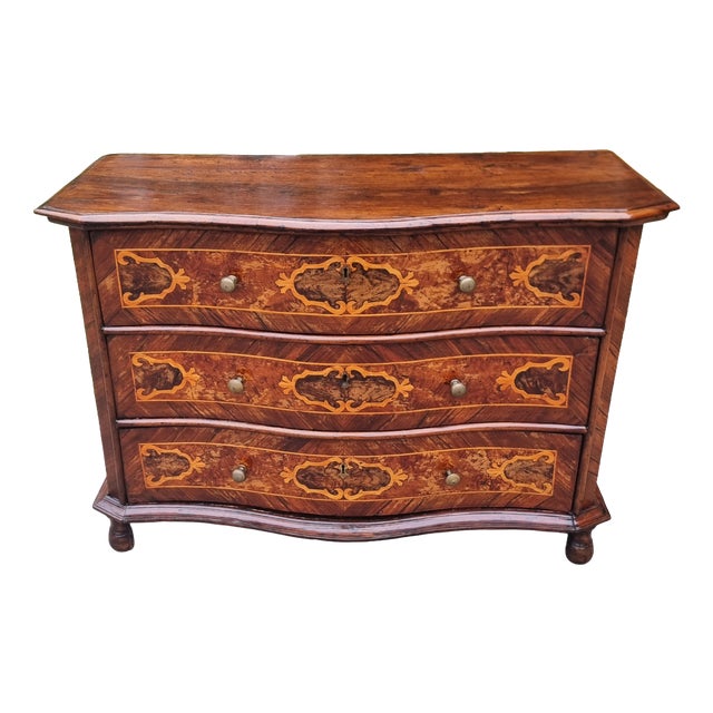 Lombard Chest of Drawers in Walnut with Inlays, 1680 For Sale