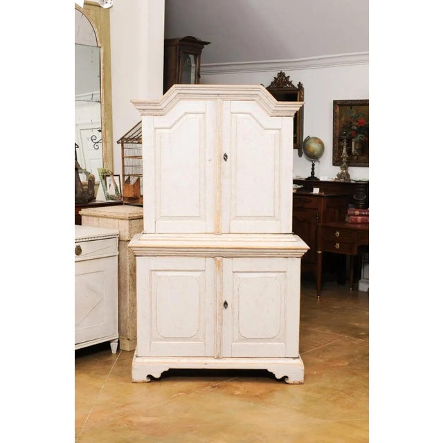 Baroque Swedish Baroque Period 1760 Painted Two-Part Cabinet with Four Doors For Sale - Image 3 of 13