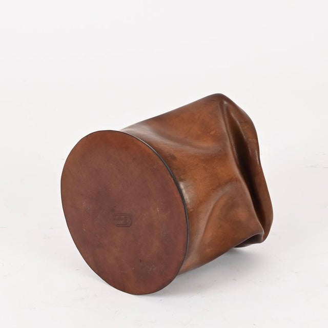 Mid-Century Modern Italian Leather Decorative Wastepaper Basket from Nova Tecno, 1950s For Sale - Image 10 of 13