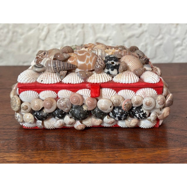 1980s Sea Shell Covered Souvenir Box With Lid For Sale - Image 6 of 6