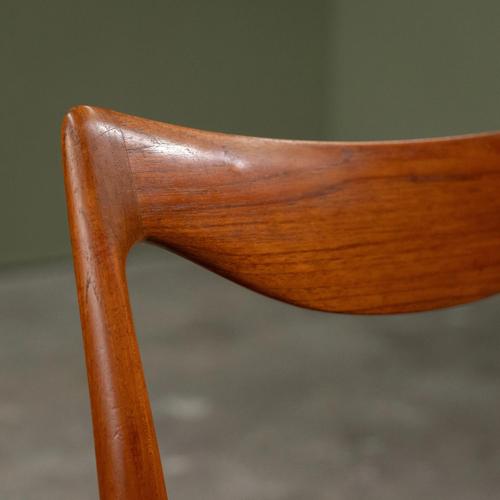 Bambi Dining Chairs in Teak and Black Leather by Rolf Rastad and Adolf Relling for Gustav Bahus, Norway, 1950s, Set of 6 For Sale - Image 9 of 10