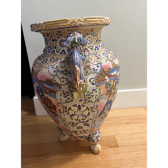 Japanese Meiji Period Moriage Satsuma Floor Vase For Sale - Image 4 of 10