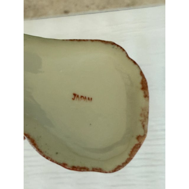 Scarlet Mid-20th Century Hand-Painted Ceramic Budgie Bird Planter or Vase – Made in Japan For Sale - Image 8 of 11