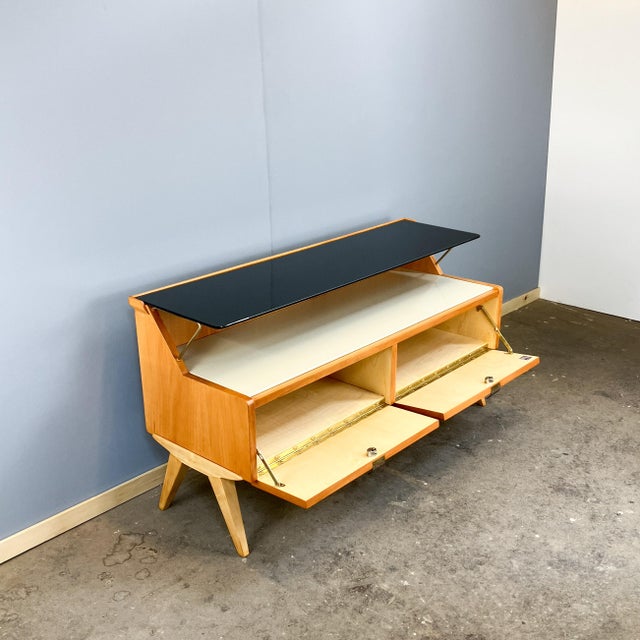 Small Pearwood Chest of Drawers with Black and White Glass Top from WK Möbel, 1950s For Sale - Image 9 of 13