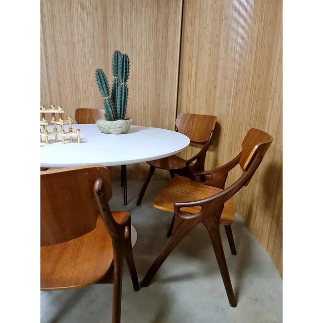 Brown Vintage Danish Dining Chairs by Hovmand Olsen for Mogens Kold, 1960s, Set of 6 For Sale - Image 8 of 9