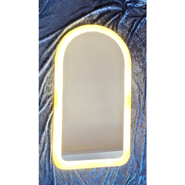 1970s Vintage Illuminated Wall Mirror, 1970s For Sale - Image 5 of 12
