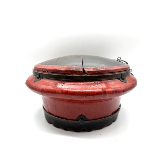 1910s Antique Asian Red Lacquered Wood Covered Rice Bowl With Metal Hardware For Sale - Image 5 of 10