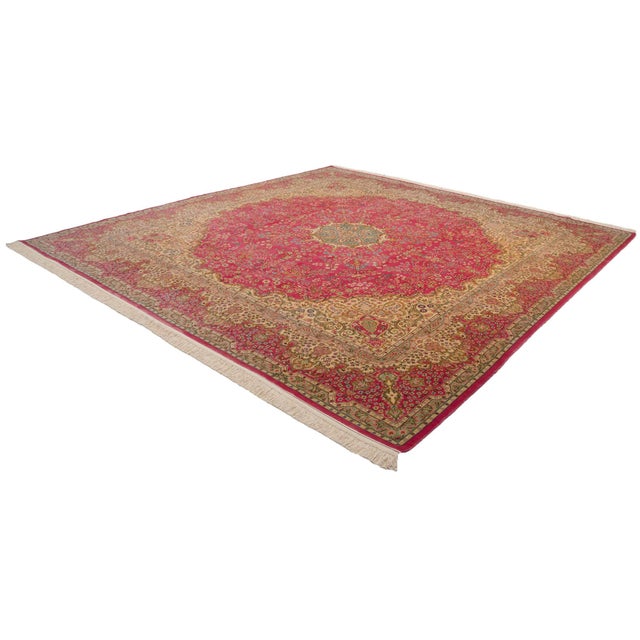 :: Starburst roundel center medallion atop a covered millefleur field in delicate detailed floral vinery and buds....