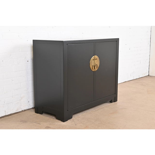 Mid-Century Modern Michael Taylor for Baker Far East Collection Black Lacquered Bar Cabinet, Newly Refinished For Sale - Image 3 of 13