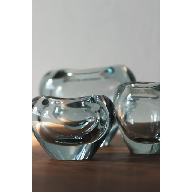 Orrefors Blue Heart Vases by Per Lütken for Orrefors, Sweden, Set of 3 For Sale - Image 4 of 6