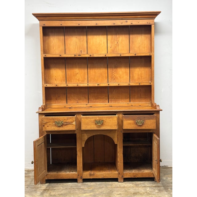 19th Century English Pine Dresser Hutch For Sale - Image 4 of 9