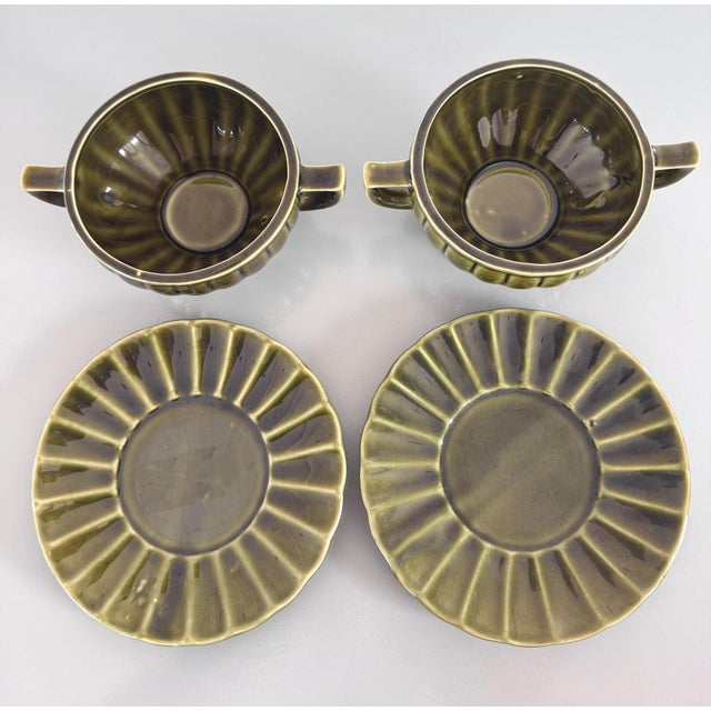 Mid-Century Modern Vintage Green Double Handle Soup Bowls and Saucers Set of 4 For Sale - Image 3 of 8