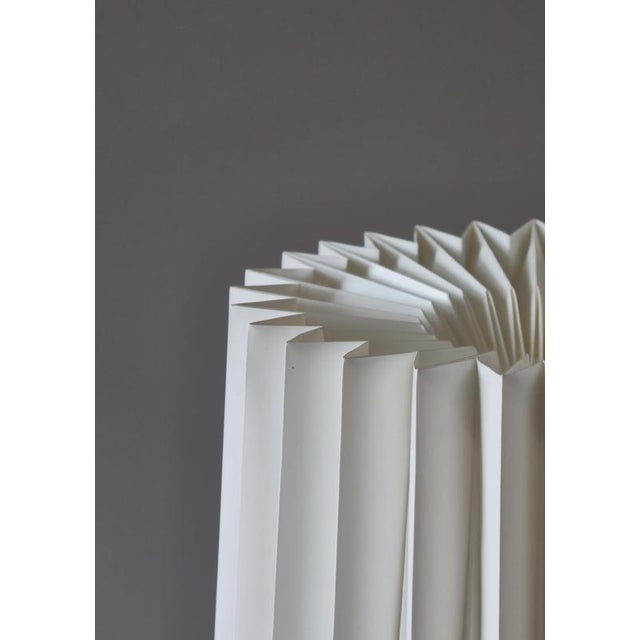 Modern Scandinavian Brass and Oakwood Floor Lamp with Le Klint Shade, 1950s For Sale - Image 14 of 18