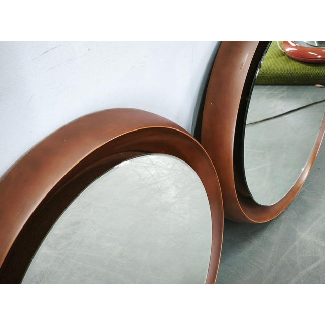 Italian Space Age Illuminated Round Mirrors, 1970s, Set of 2 For Sale - Image 4 of 10