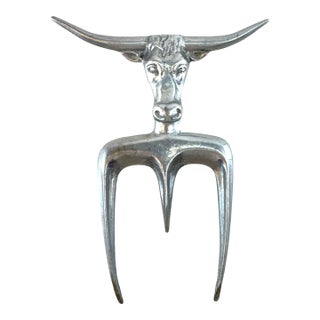 Vintage Cast Aluminum Longhorn Steer Carving & Serving Fork For Sale