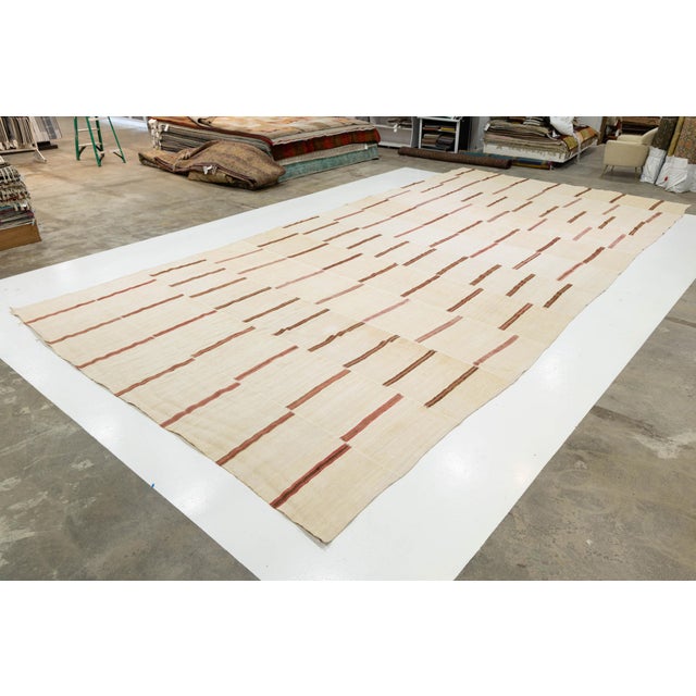 1990s Vintage 13 X 27 Extra-Long Minimalist Striped Kilim Wool Rug in Neutral Cream For Sale - Image 5 of 12