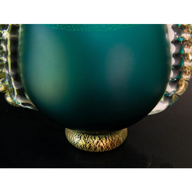 Japanese Green Art Glass Vase by Kuniaki Kuroki, 1990s For Sale - Image 3 of 13