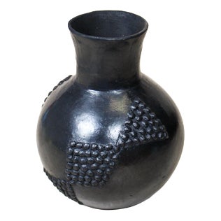 Zulu Pot in Clay For Sale