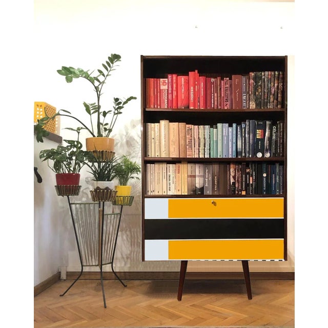 Glass Showcase with Bar, Poland, 1970s For Sale - Image 6 of 7