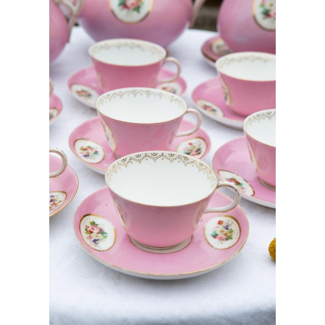 Ceramic Pink Porcelain Tea Service for 11 with Medallion from Vieux, Paris, 1900s, Set of 25 For Sale - Image 7 of 14