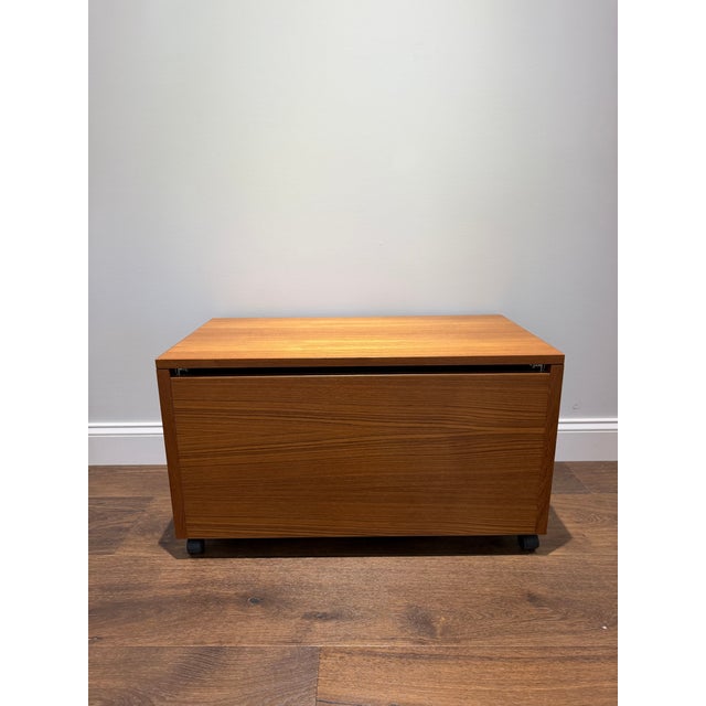 1960s Danish Modern Teak Blanket Chest / Storage Trunk on Casters For Sale - Image 4 of 11